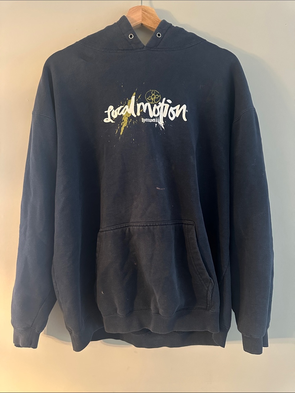 Local Motion black/Navy Graphic Crewneck Hoodie - Men